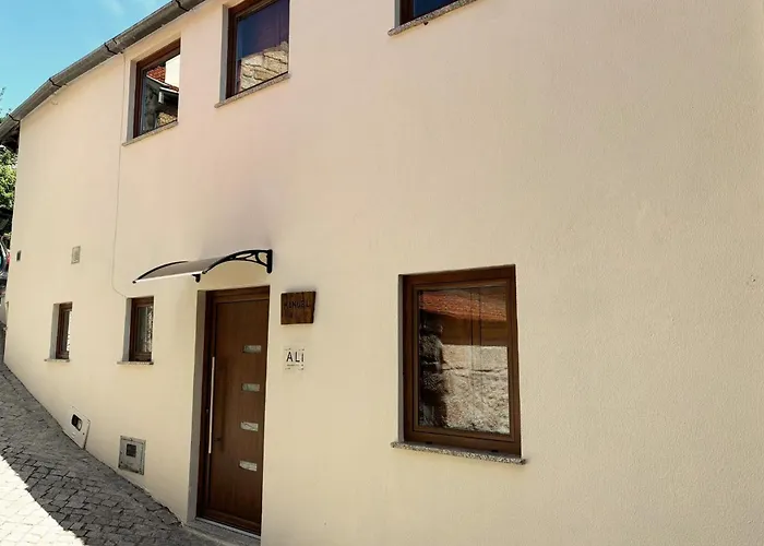 Casa Manuel Ii Sabugueiro (Guarda)